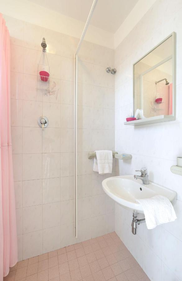 Hotel Ciondolo D'Oro Rimini Kültér fotó