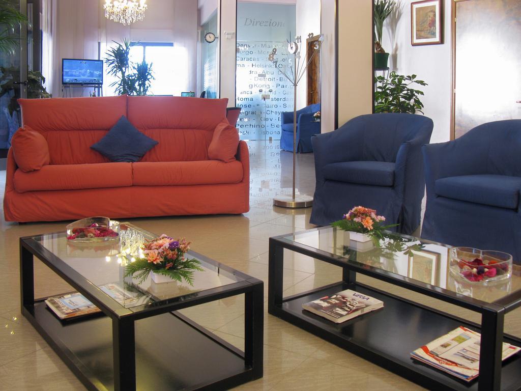 Hotel Ciondolo D'Oro Rimini Kültér fotó
